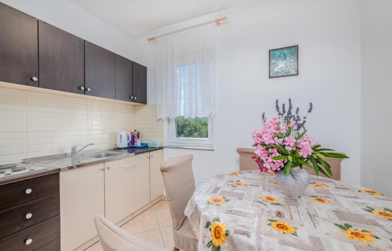 Apartments Stasic Katarina Soline  Exterior photo