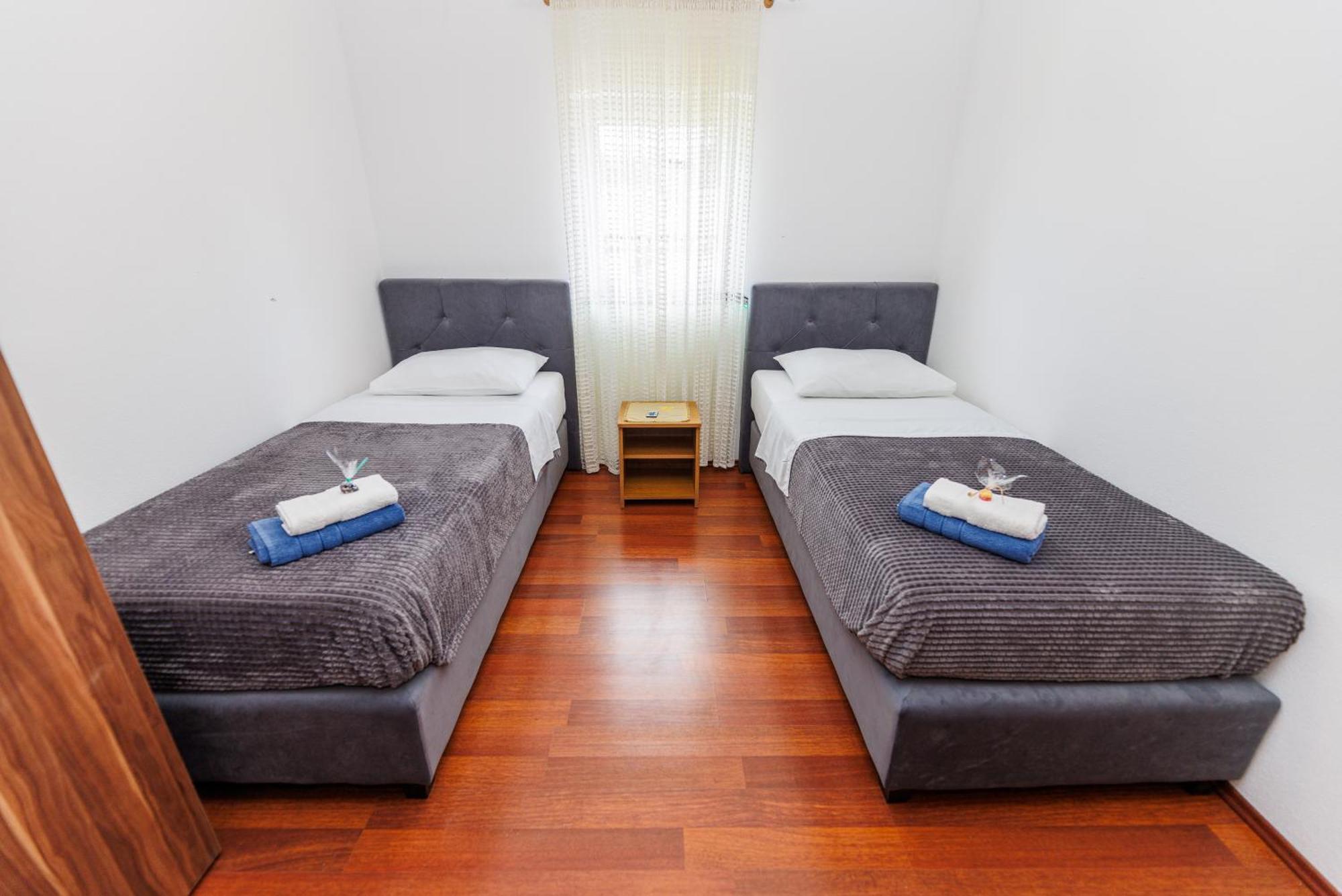 Apartments Stasic Katarina Soline  Exterior photo